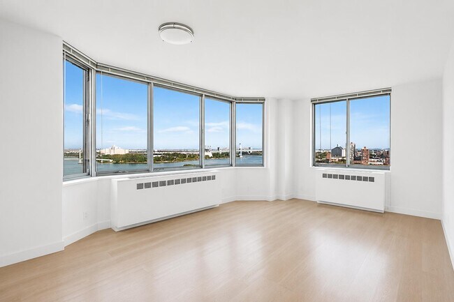 Foto del edificio - 1735 York Ave