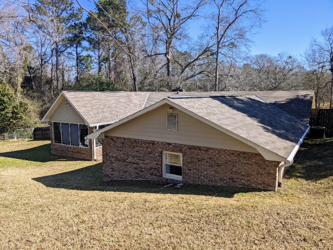 Building Photo - 338 Lee Rd 441