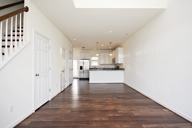 Foto del edificio - Dog-Friendly Old Trail Townhome