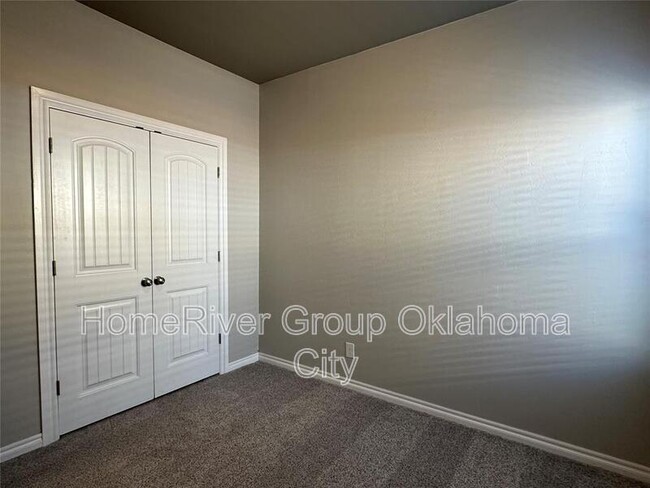 Foto del edificio - 923 SW 92nd St
