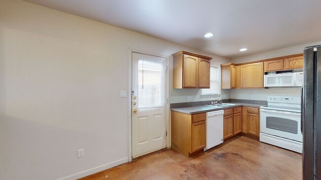 Building Photo - STAINED CONCRETE FLOORS