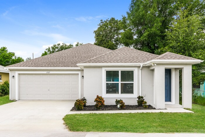 Foto principal - 1727 2nd St NE