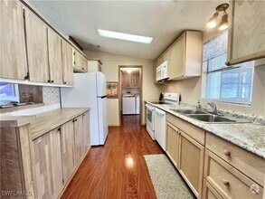 Building Photo - 573 Cape Florida Ln