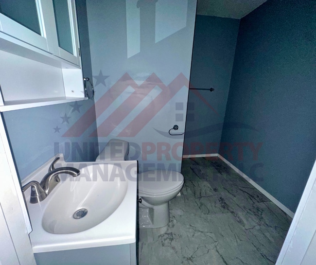 Building Photo - Cozy 3 bedroom 1.5 bath in Carlsbad NM