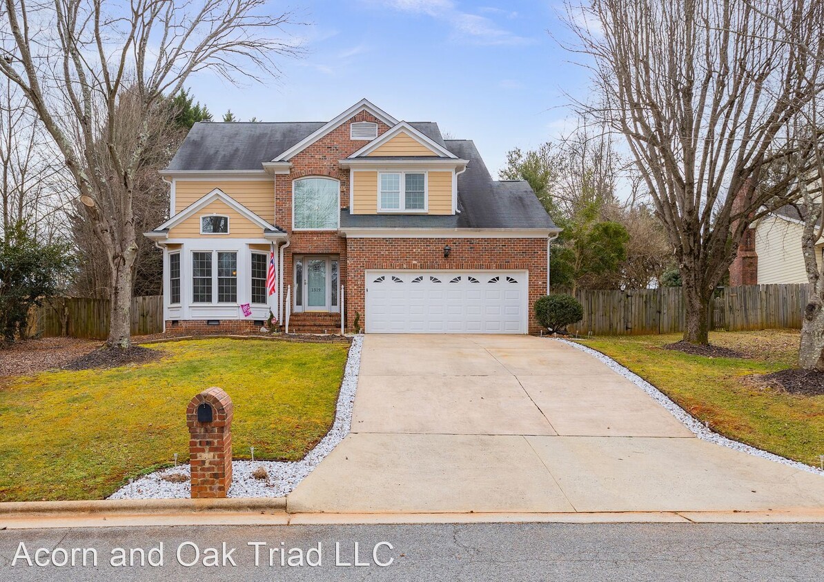 Primary Photo - 4 br, 2.5 bath House - 1519 Worthington PL