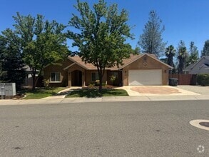 Building Photo - 4551 Nantucket Dr