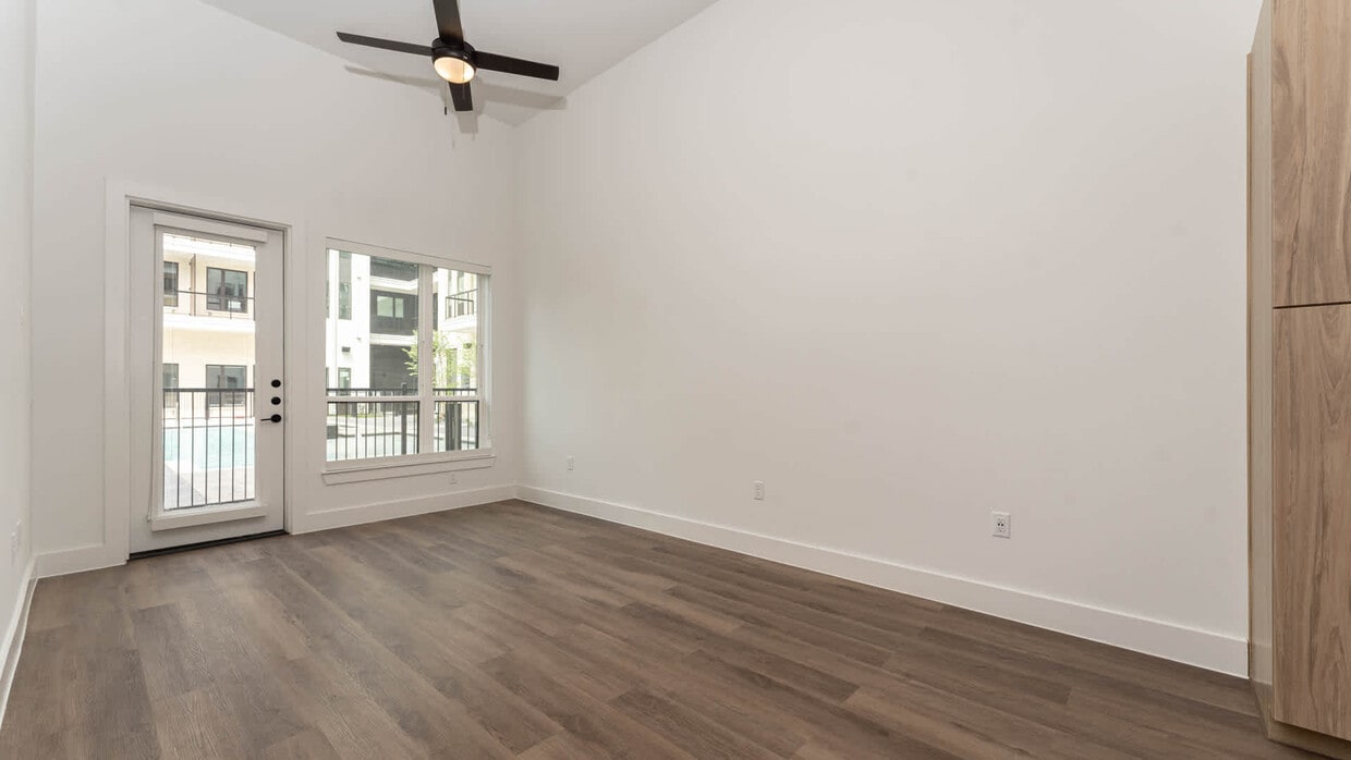 Lyle - 17727 Addison Rd Dallas, TX 75287 | Apartments.com