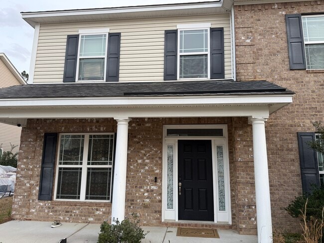 Building Photo - 117 Magnolia Dr