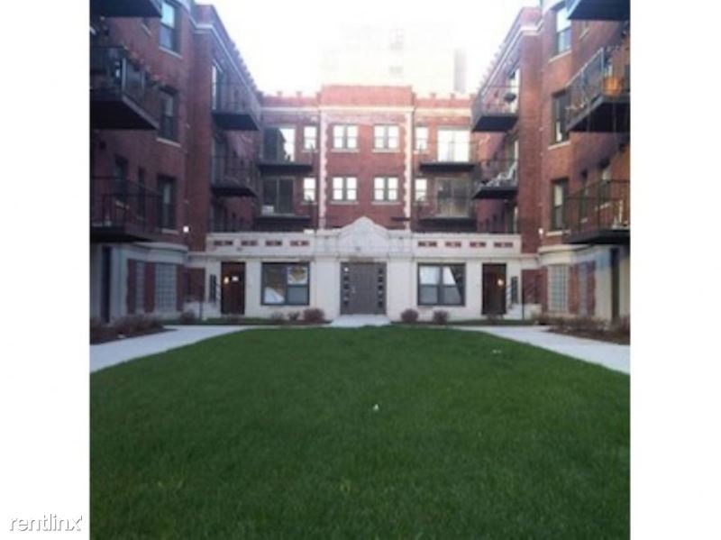 Building Photo - 4627-4637 S Drexel Blvd