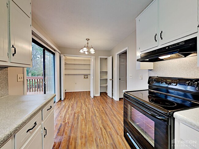 Building Photo - 2477 Jade Drive Lawrenceville GA