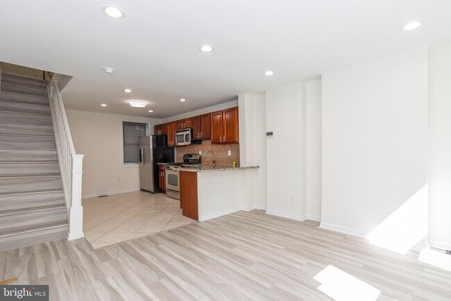 Foto del edificio - 2711 Oakford St