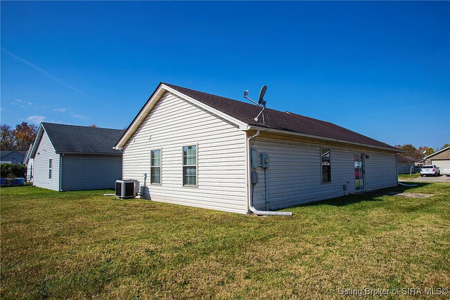 Building Photo - 2407 Soaring Heights Ct