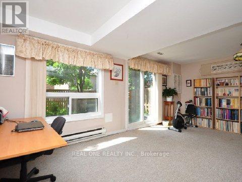 Photo du bâtiment - 4605-4605 Donegal Dr