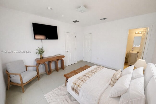 Foto del edificio - 2155 NW 28th St