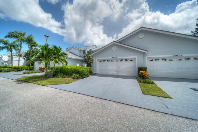 Building Photo - 17052 Boca Club Blvd