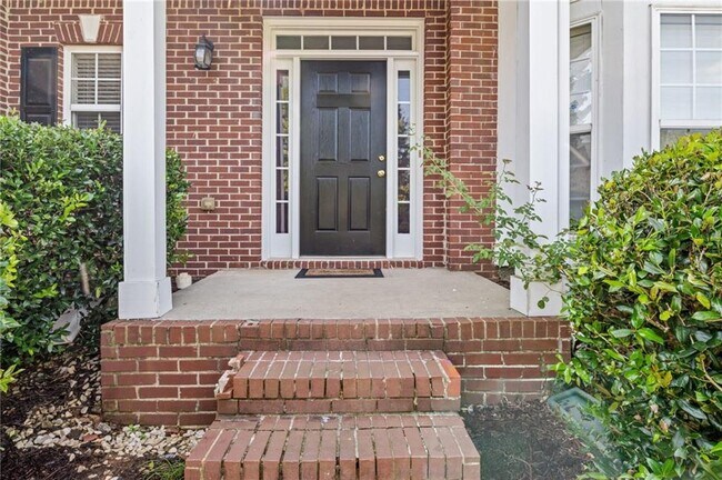 Building Photo - 3852 Roxfield Dr NE
