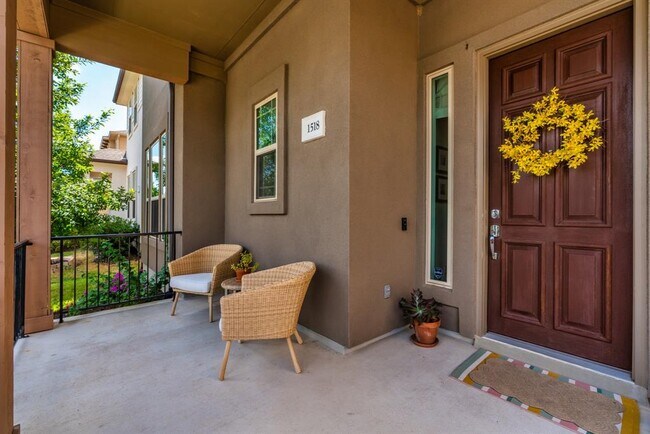 Foto del edificio - 1518 Frontier Valley Dr