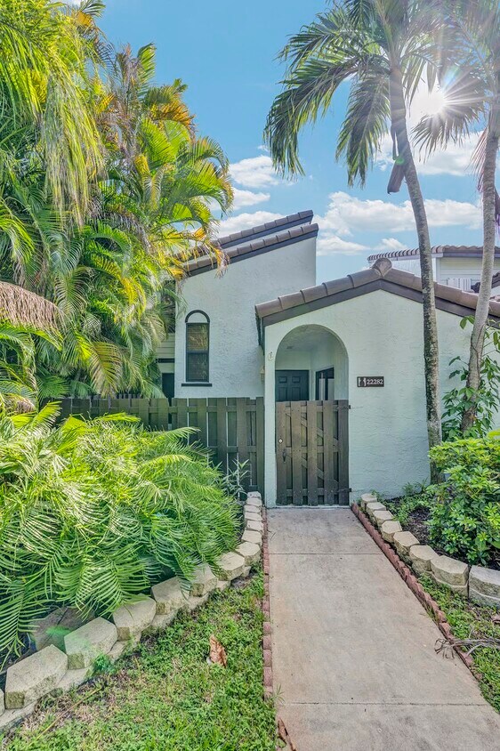 Foto principal - 22282 Pineapple Walk Dr