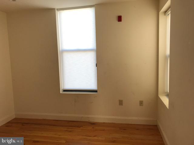 Building Photo - 2908 Ridge Ave