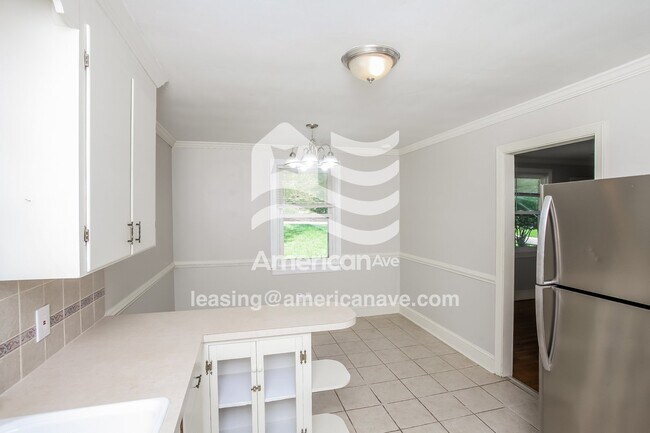 Foto del edificio - 2647 Glenwood Rd