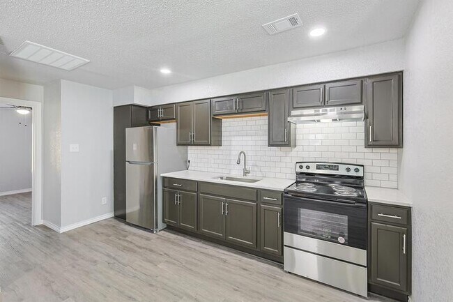 Foto del edificio - 4006 Fair Park Blvd