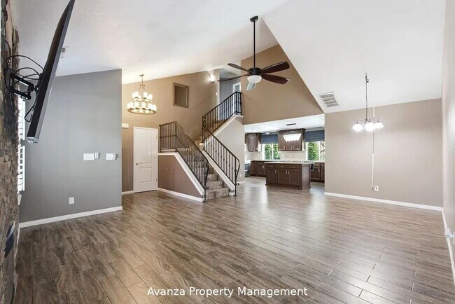 Foto del edificio - Home for Rent 8735 N. Cedar Ave Unit 151, Fresno, CA 93720 3 Bedroom/2.5 Bath Condo in Fresno (Sh...