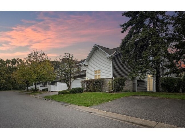 Building Photo - 8349 Kimball Dr