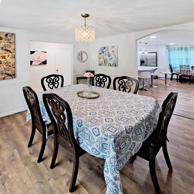 Building Photo - 3506 Lisa Ln