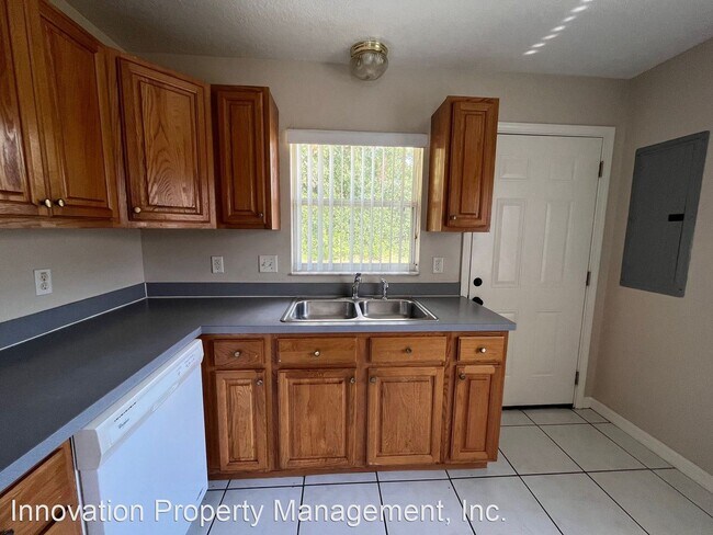 Foto del edificio - 2 br, 2 bath House - 319 Baccarat Ct. Unit B