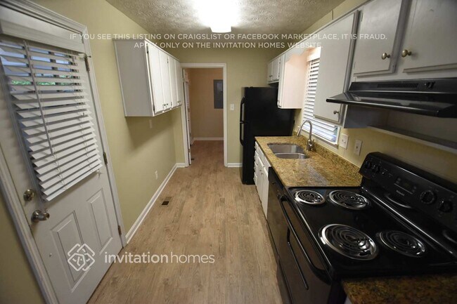 Foto del edificio - 5444 Wilder Dr