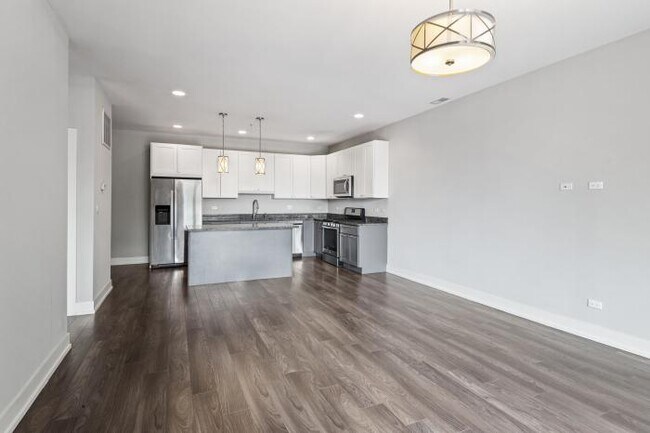 Foto del edificio - 2 bedroom in Glenview IL 60025