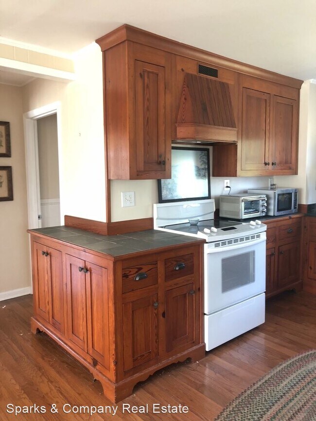 Foto del edificio - 4 br, 2 bath House - 3296 Prior Station Rd