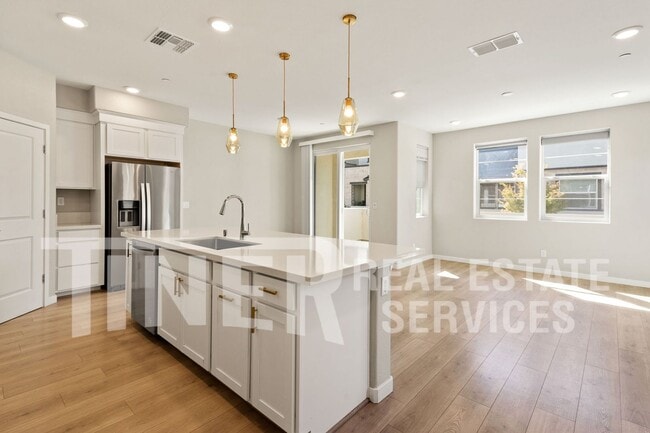 Building Photo - 3081 Eagle Chase Walk