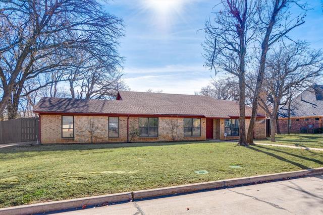 Foto del edificio - 417 Live Oak Dr