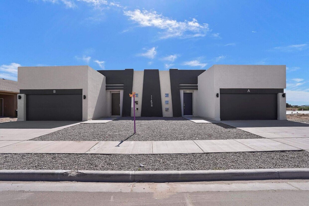 Foto principal - 11498 Summer Dr