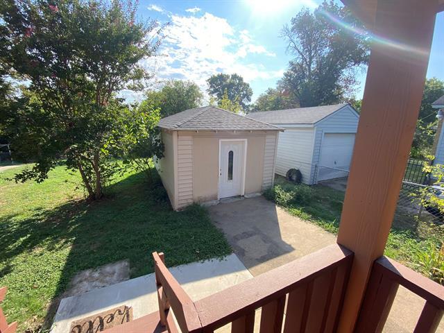 Building Photo - 3636 Maryland Ave