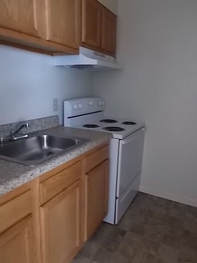 Foto del edificio - 2BR 1 BA