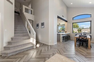 Building Photo - 10340 E Caribbean Ln