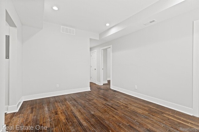 Building Photo - 2282 Belvidere St