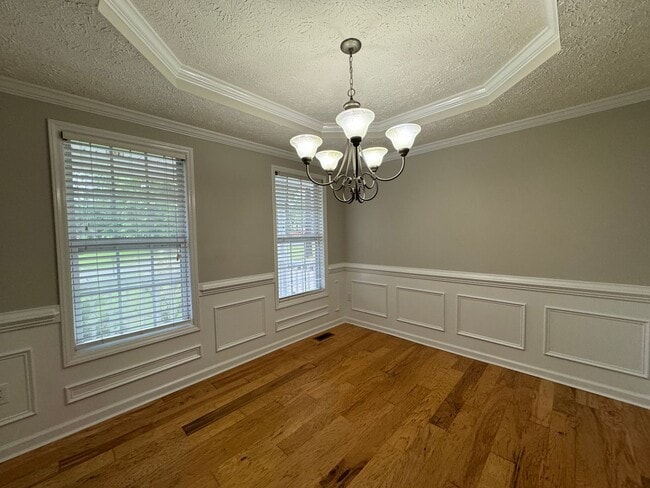 Foto del edificio - Spacious 4 Bed 2.5 Bath Home in Carolina Lakes