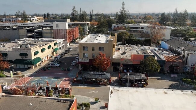  - 411 California Ave