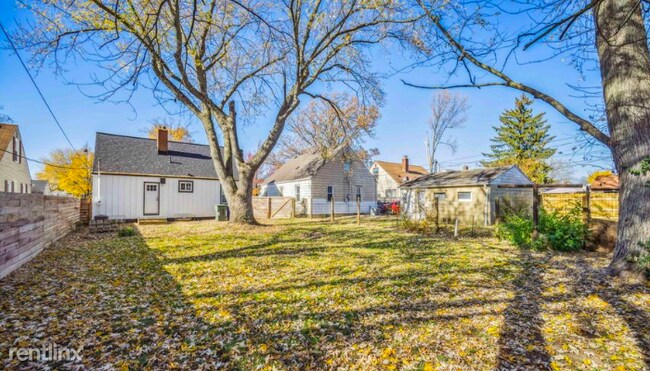 Building Photo - 3 br, 1 bath House - 2728 Atwood Terrace