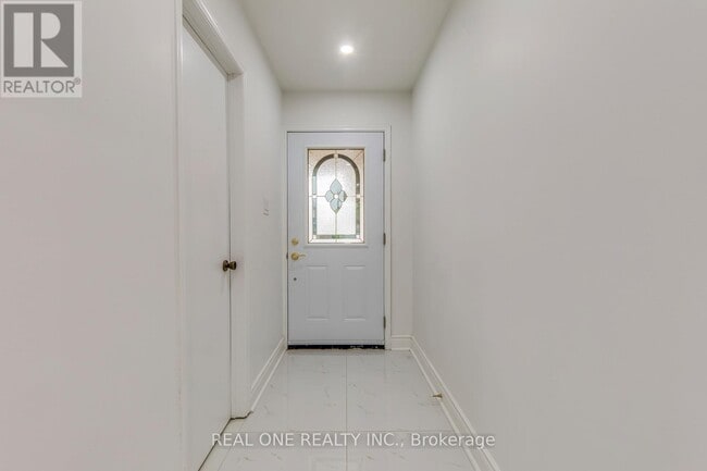 Building Photo - 655 Paragon Pl