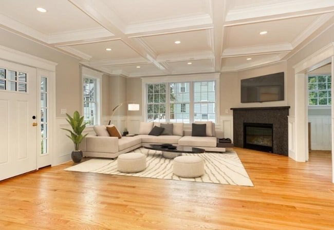 Building Photo - 24 Grant Ave