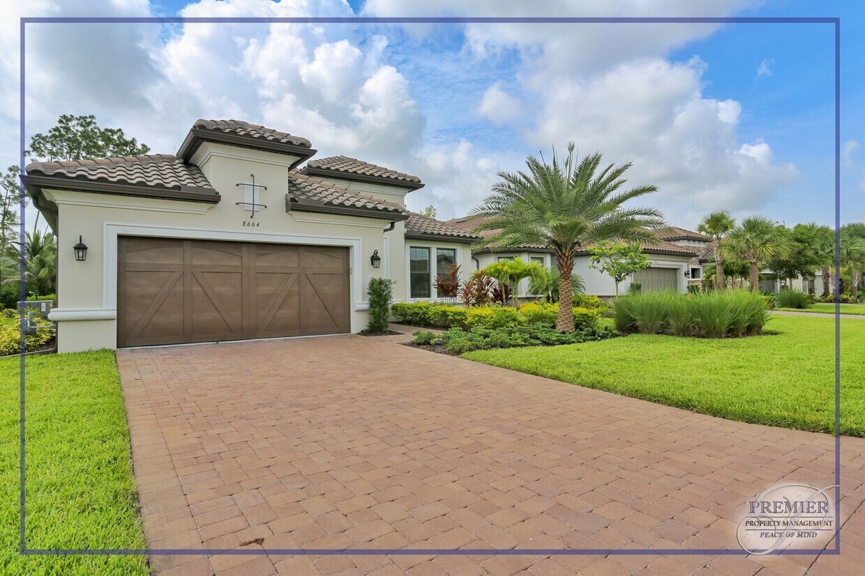 Primary Photo - GORGEOUS POOL HOME - GATED - RESORT STYLE ...