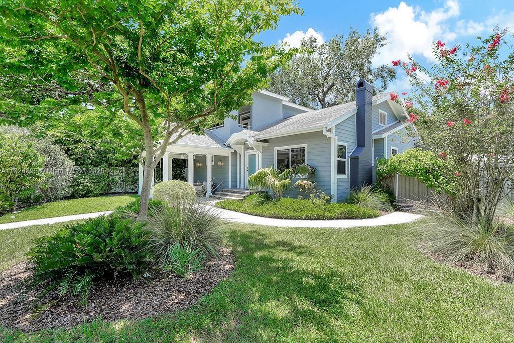 Foto principal - 150 NE 50th St