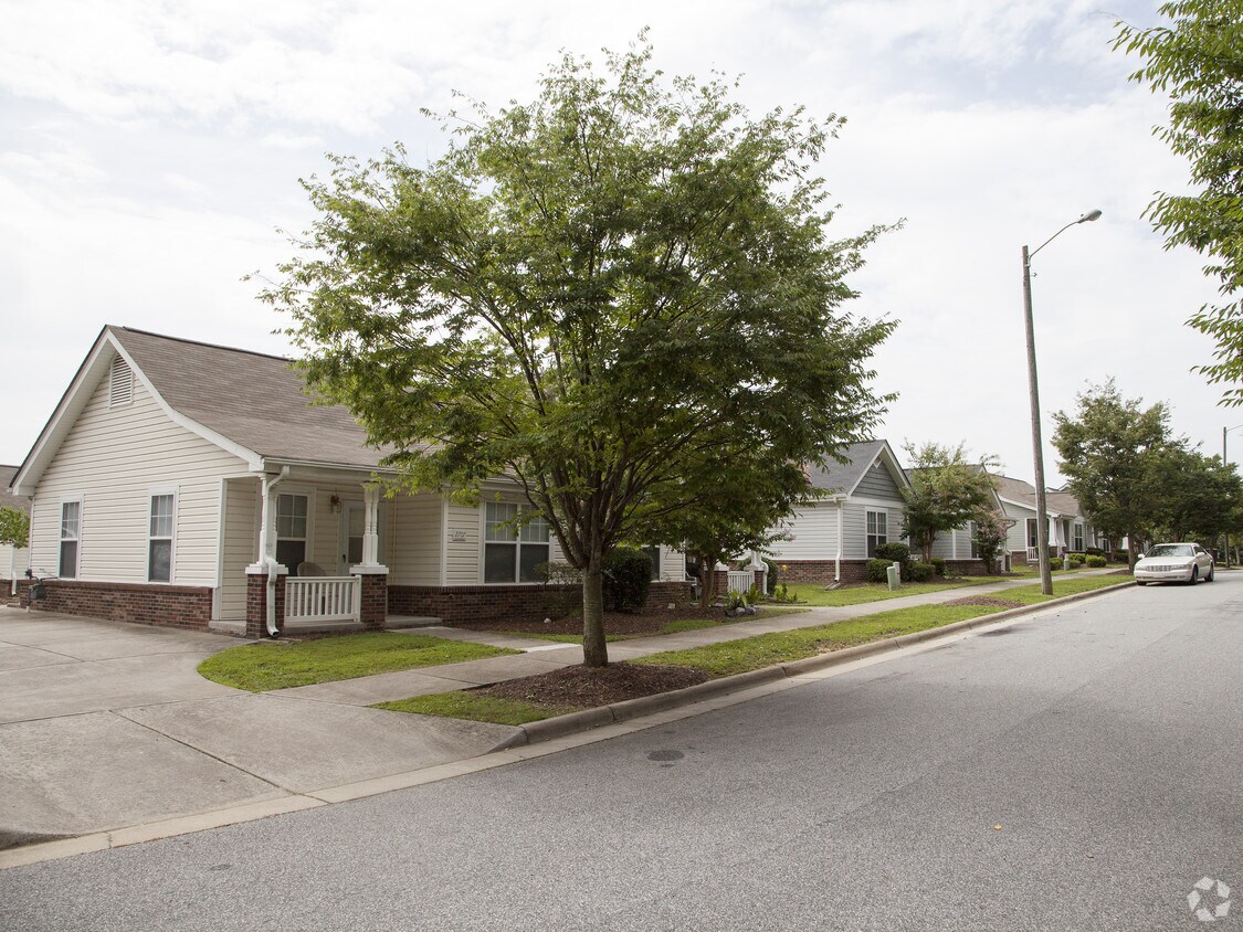 Foto del edificio - Spring Brook Meadows