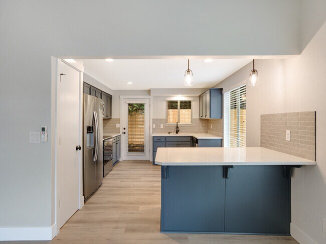 Foto del edificio - Move in Today and Get a $1000 Visa Gift Card!