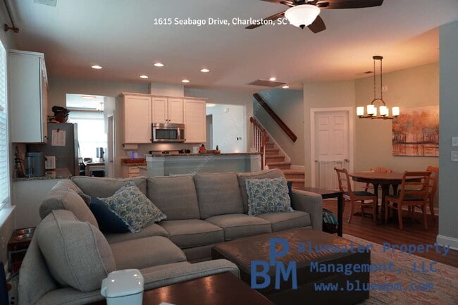 Building Photo - 1615 Seabago Dr