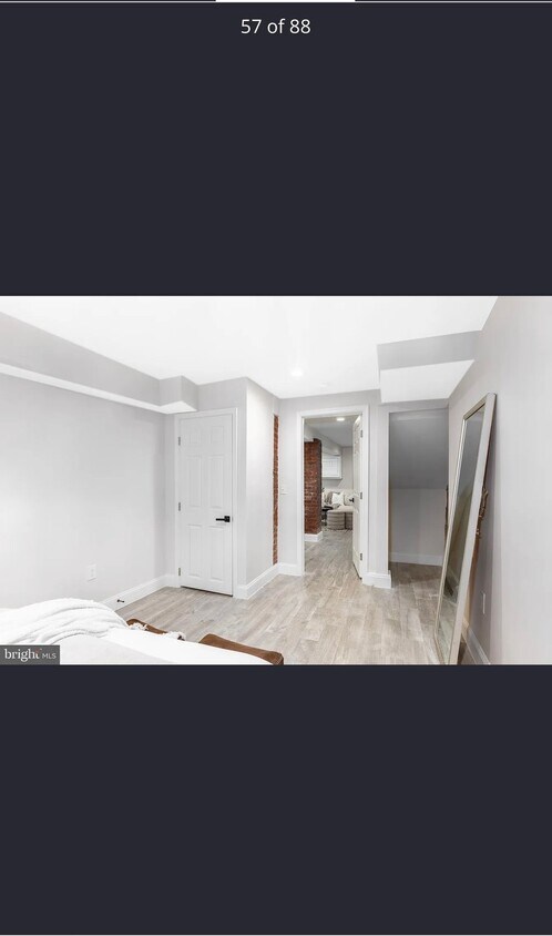 Building Photo - 2206 Park Ave
